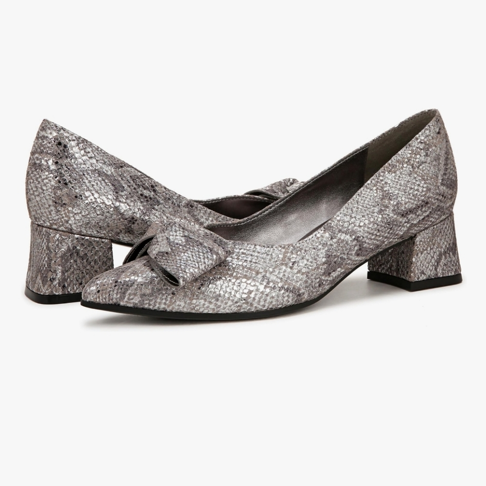 Naturalizer Women's Mavis Bow Pump In Silver Metallic Snake Size 6